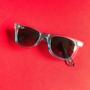 Ray Ban Wayfarer Sunglasses